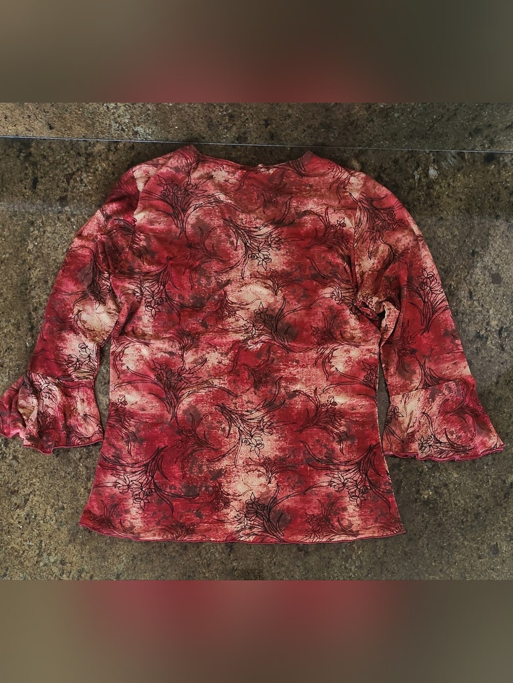 Women’s Y2K Red Surplice Neck Bell Sleeve Blouse - Elegant Printed Top - Picture 3 of 8